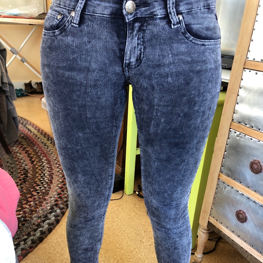 Urban Behavior corduroy skinny lowrise pants